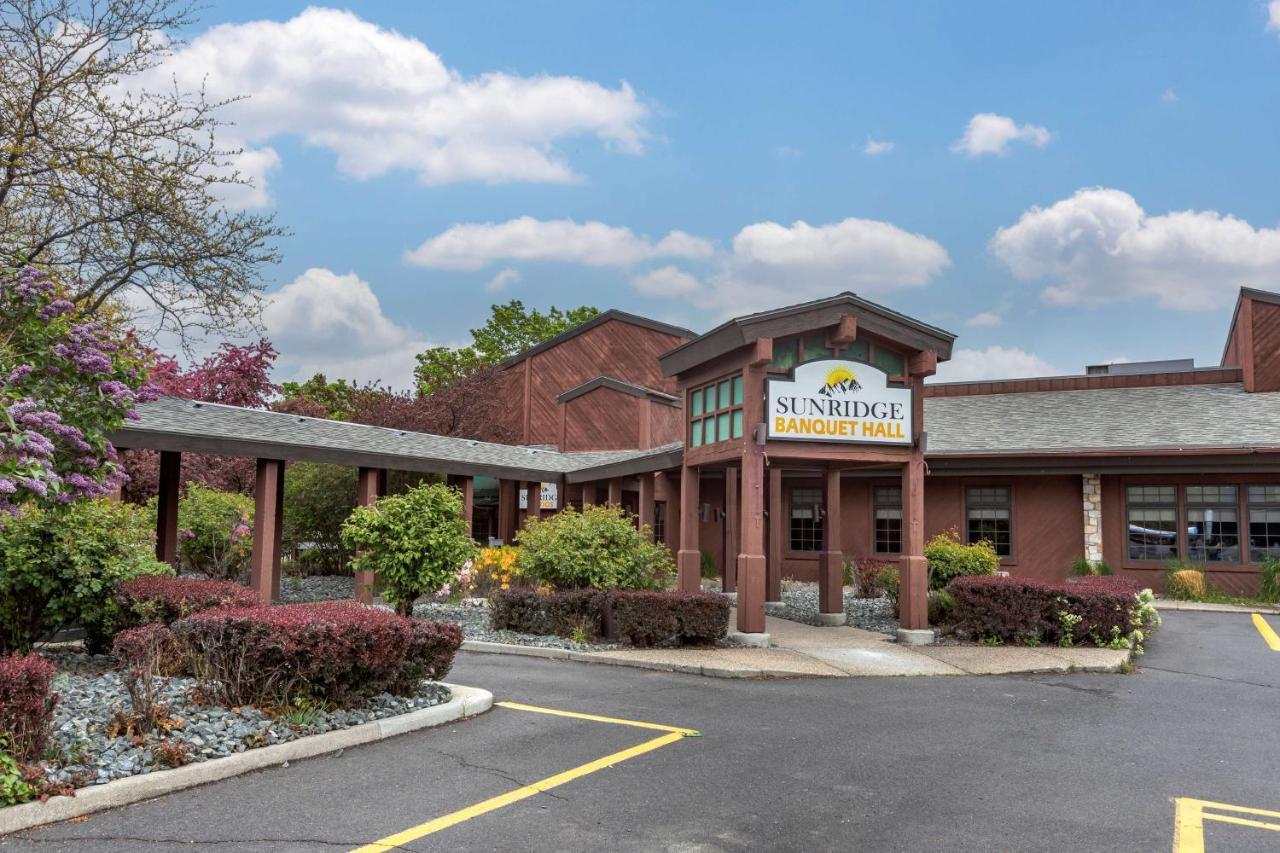 Best Western Sunridge Inn & Conference Center Baker City Exterior photo