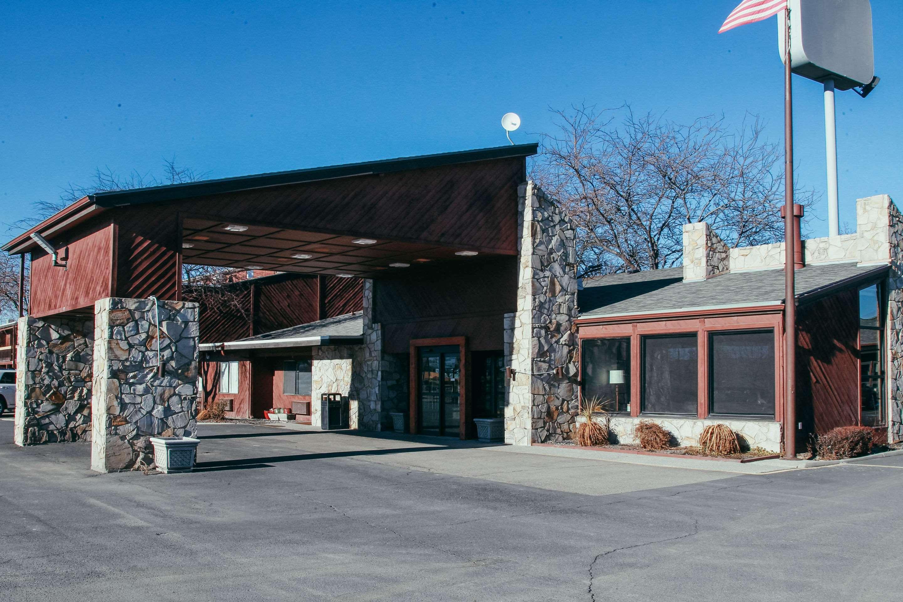 Best Western Sunridge Inn & Conference Center Baker City Exterior photo